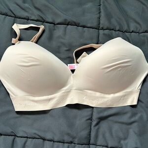 T shirt bra